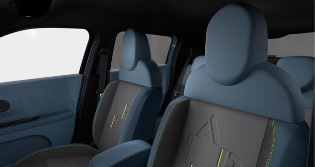 Fiat PANDA Grande 1.2 Hybrid ICON DIRECT RIJDEN - RIJKLAAR - PACK STYLE - 8 JAAR GARANTIE