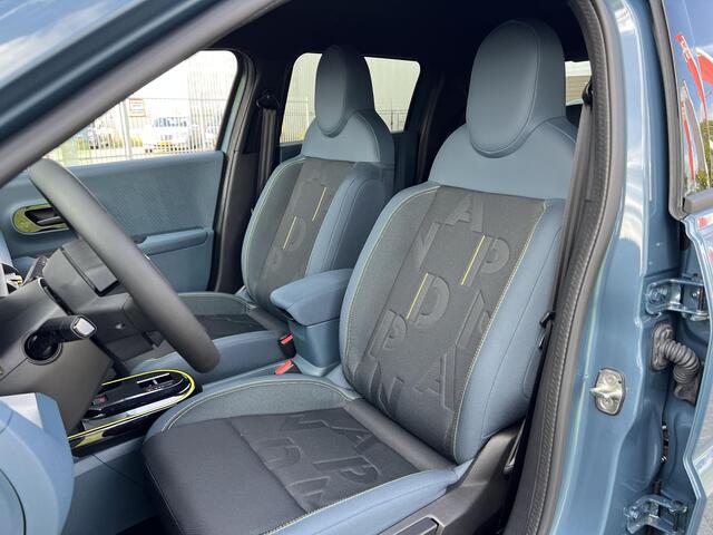 Fiat PANDA Grande 1.2 Hybrid ICON | 8 Jaar garantie | Carplay | Dakrails | Lichtmetalen velgen | LED koplampen