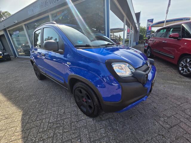 Fiat PANDA 1.2 cross 5 pers..
