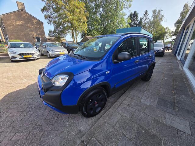 Fiat PANDA 1.2 cross 5 pers..