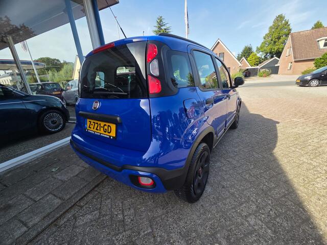 Fiat PANDA 1.2 cross 5 pers..