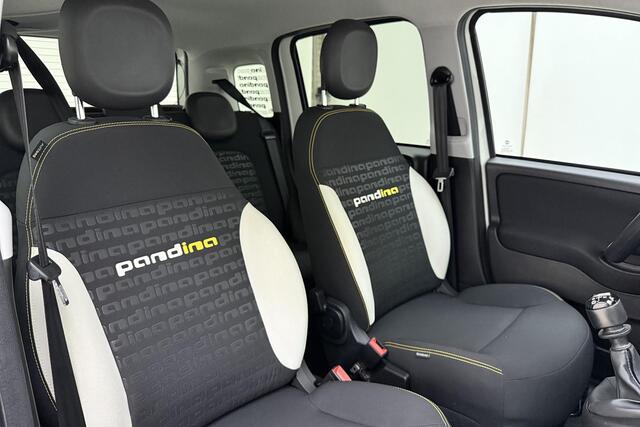 Fiat PANDA 1.0 Hybrid Pandina Cross 69pk | Airco | Cruise Control | Lichtmetalen Velgen | Android Auto - Apple Carplay | Parkeersensoren Achter | Dakrails