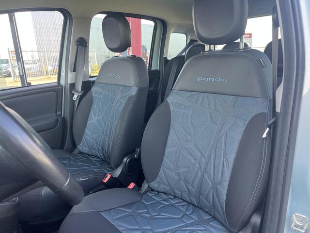 Fiat PANDA 1.0 Hybrid Launch Edition Cross | Climate control | Cruise control | Bluetooth | Parkeersensoren |
