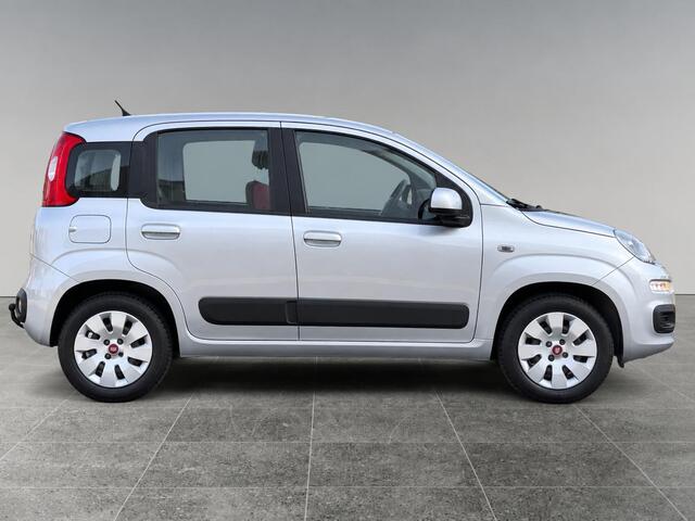 Fiat PANDA Edizione Cool 0.9 TwinAir 80pk | HOGE INSTAP | TREKHAAK | LAGE KM-STAND! | AIRCO | ISOFIX | CD-SPELER |