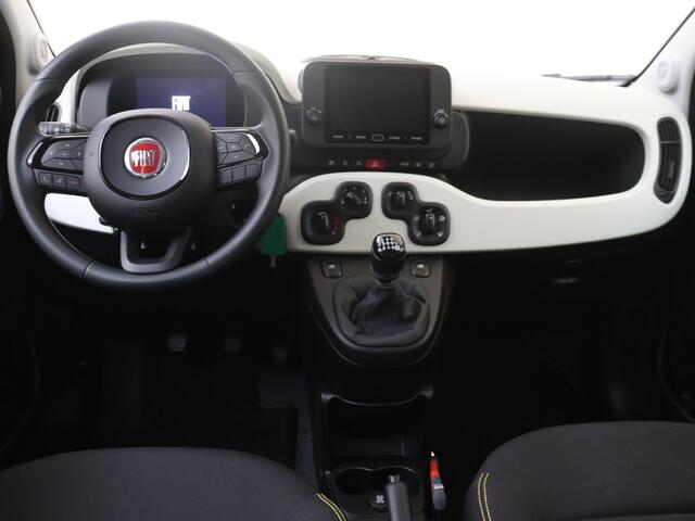 Fiat PANDA 1.0 Hybrid Pandina Super leuke Car !!! NRM demo deal