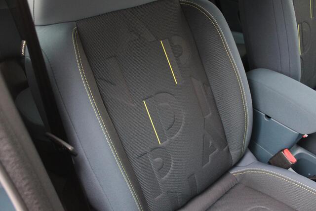 Fiat PANDA Grande 1.2 Hybrid 110PK AUTOMAAT ICON | PACK STYLE: 16" LICHTMETALEN VELGEN HOOGGLANS ZWART, DAKRAILS ZWART, EXTRA GETINTE ACHTERRUITEN, IN HOOGTE VERSTELBARE PASSAGIERSSTOEL, MIDDENARMSTEUN, STYLE VOOR EN ACHTERBUMPER, STYLE DASHBOARD) | CRUISE CONTROL | DAB+ RADIO | APPLE CARPLAY/ANDROID AUTO |