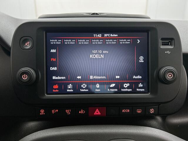 Fiat PANDA 1.0 Hybrid Cross CARPLAY | CLIMA – foto 9
