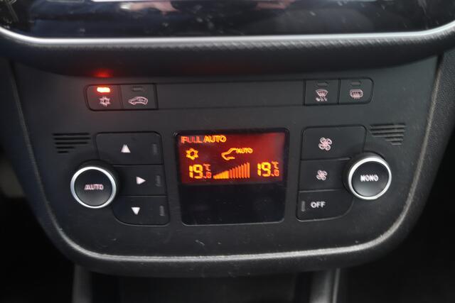Fiat PUNTO Evo BWJ 2018 1.3 MultiJet Sempre 90 PK CLIMA / CRUISE / NAVI / LMV / PDC