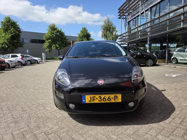 Fiat PUNTO 0.9 TwinAir Lounge | Climate | Trekhaak | PDC