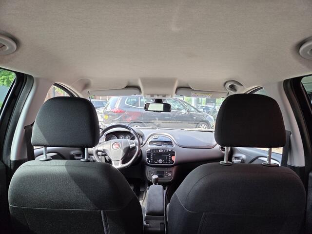Fiat PUNTO 0.9 TwinAir Lounge | Climate | Trekhaak | PDC