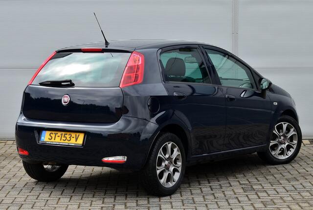 Fiat PUNTO Evo 0.9 TWIN AIR SEMPRE 5-DEURS | NAVIGATIE | CLIMATE CONTROL | LICHTMETAAL | CRUISE CONTROL | ALL IN RIJKLAARPRIJS