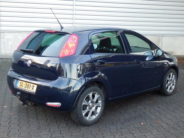 Fiat PUNTO 100 pk. Sempre 5 drs. I Trekhaak I Aut. airco I Nav. I