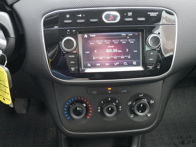 Fiat PUNTO Evo 1.2 Young, Airco, Trekhaak