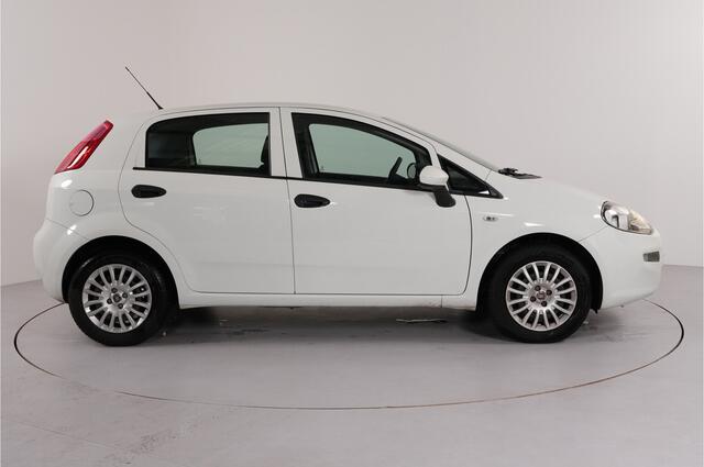 Fiat PUNTO Evo 1.2 Lounge | Trekhaak |