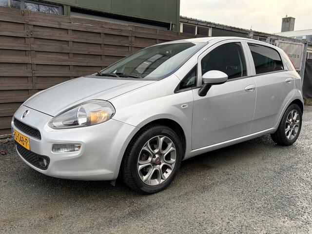 Fiat PUNTO 0.9 TwinAir Sempre / Navi / Clima / PDC / Trekhaak / NAP