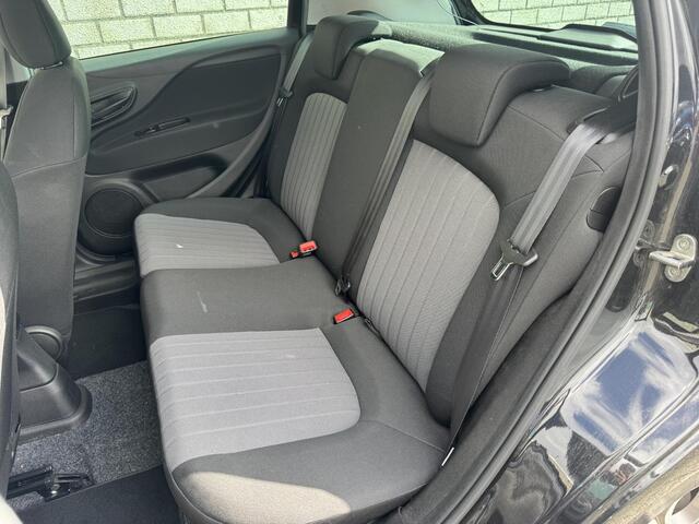 Fiat PUNTO Evo 0.9 TwinAir Sempre | Navigatie | Cruise Control | Climate Control | Trekhaak |