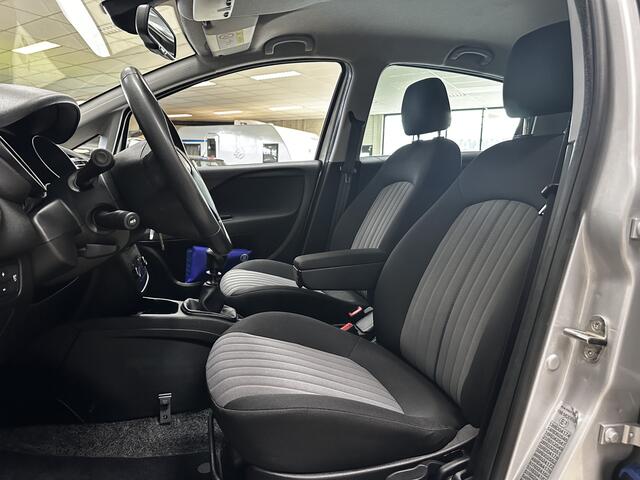 Fiat PUNTO Evo 0.9 TwinAir Sempre/ 5-Drs/ 16'' LMV/ Navi/ Clima/ Cruise/ Elek. pakket/ Isofix/ Bluetooth/ Armsteun/ Multi. LEDER. Stuur/ Mistl./ Dagrijverl.