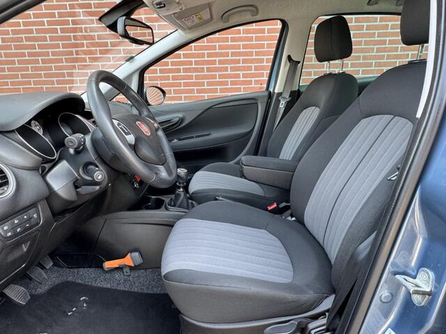 Fiat PUNTO Evo 0.9 TA Sempre CLIMA CRUISE PDC LMV DAB TREKHAAK