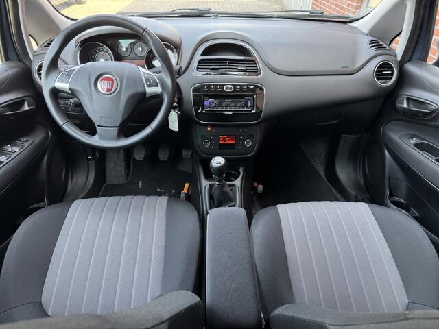 Fiat PUNTO Evo 0.9 TA Sempre CLIMA CRUISE PDC LMV DAB TREKHAAK