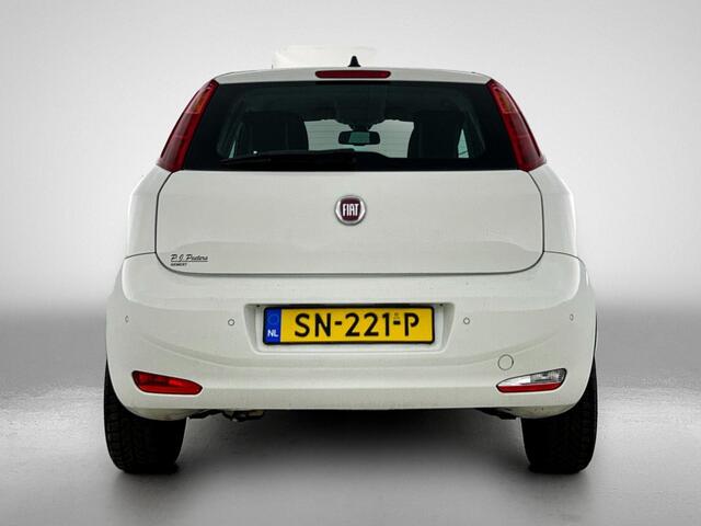Fiat PUNTO Evo 0.9 TwinAir Sempre | Parkeersensoren | Navigatie | Climate control