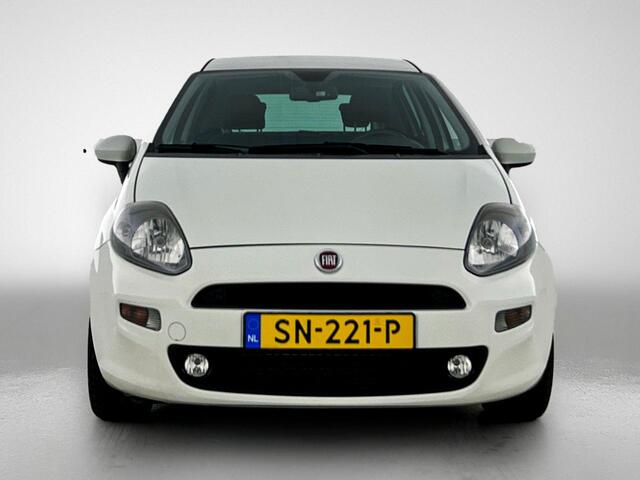 Fiat PUNTO Evo 0.9 TwinAir Sempre | Parkeersensoren | Navigatie | Climate control