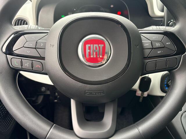 Fiat Pandina 1.0 Cross | Hybrid | Tijdelijk €1.500,- Inruilvoordeel | Parkeersensoren | Airoc | Cruise Control | LMV 15" | 2+6 jaar Speciale Garantie |