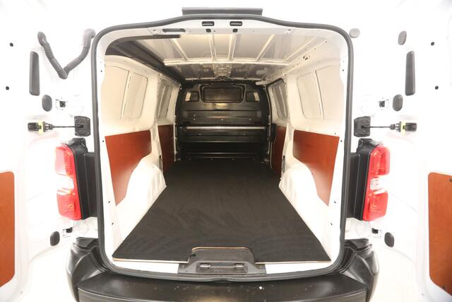 Fiat SCUDO 1.5 L3H1 | Airco | Camera | Cruise | 3 Zits | Trekhaak | Carplay | Navi | Stoelverw.