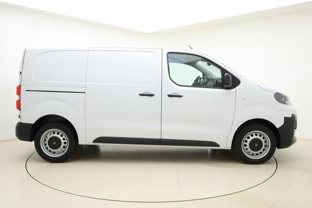 Fiat SCUDO 2.0 Diesel 145 S&S L2 Automaat | Navigatie | Camera | Laadruimte betimmering | 3 Zitplaatsen | Mistlampen voor | Cruise control | Airco