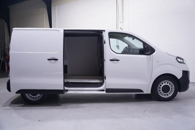 Fiat SCUDO 2.0 MultiJet 145 pk L2H1 Airco, Apple Carplay Cruise Control, Laadruimte Pakket, PDC achter, 3-Zits