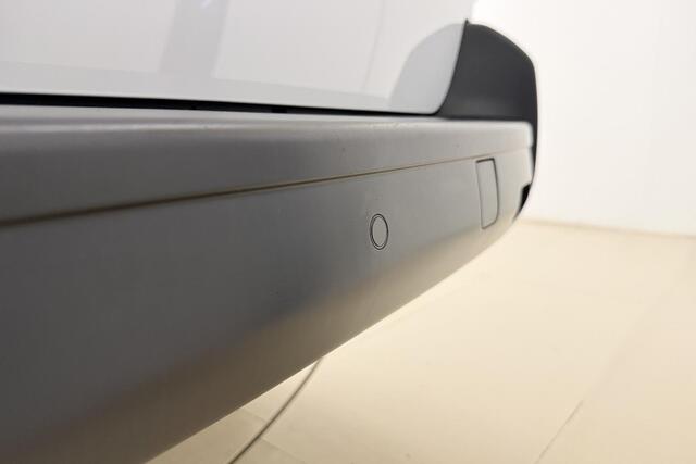 Fiat SCUDO 2.0 MultiJet L3H1 DC Business Pro | Dubbele cabine | 6-Zits | Airco | Apple Carplay/Android Auto | Cruise control | DAB | Parkeersensoren | Zijschuifdeur