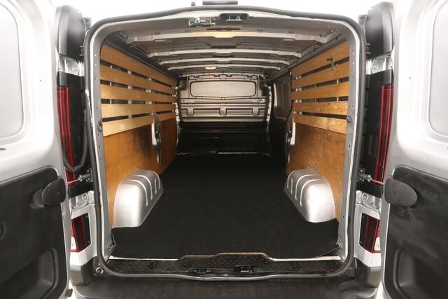 Fiat TALENTO 2.0 MultiJet 145PK L2H1 | Airco | Cruise | Camera | Navi | Trekhaak | 3 Zits | Parkeersens.