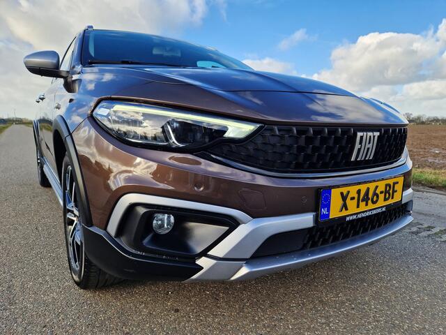 Fiat TIPO Cross 1.0 Life - 100 Pk - Euro 6 - Navi - ParkeerCamera - Cruise Control