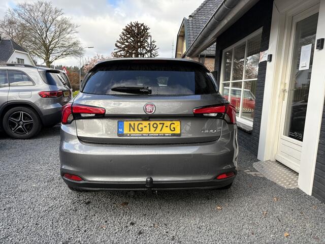 Fiat TIPO 1.6 COMPACT | ZEER ZUINIG | NAVI | LEDER | CAMERA