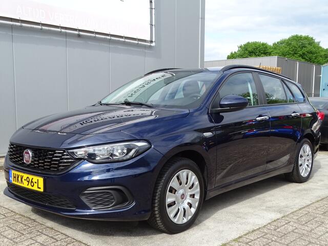 Fiat TIPO Stationwagon 1.4 16v Navi, Airco, Trekhaak, PDC, Lage KM!