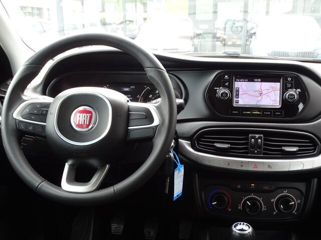 Fiat TIPO Stationwagon 1.4 16v Navi, Airco, Trekhaak, PDC, Lage KM!