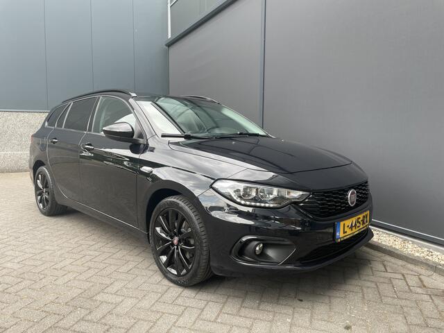 Fiat TIPO Stationwagon 1.4 T-Jet 16v S-Design Climate control - Cruise control - Apple carplay/Android auto - Bluetooth - Navi full map - A-uitrijcamera - Park/sensoren A - half- Lederen bekleding -