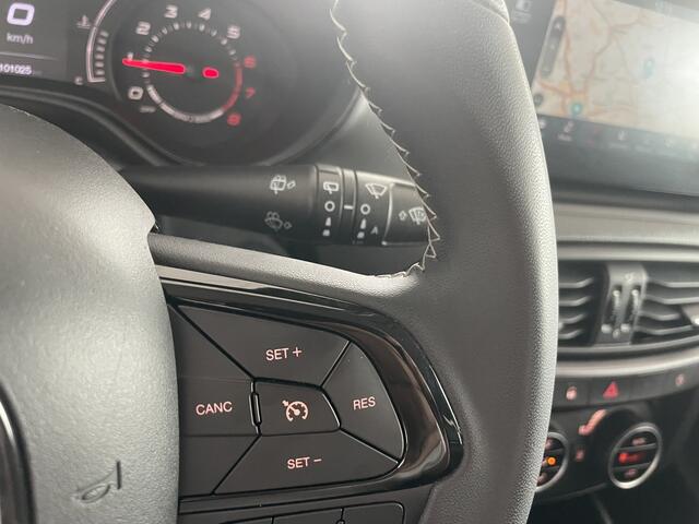 Fiat TIPO Stationwagon 1.4 T-Jet 16v S-Design Climate control - Cruise control - Apple carplay/Android auto - Bluetooth - Navi full map - A-uitrijcamera - Park/sensoren A - half- Lederen bekleding -
