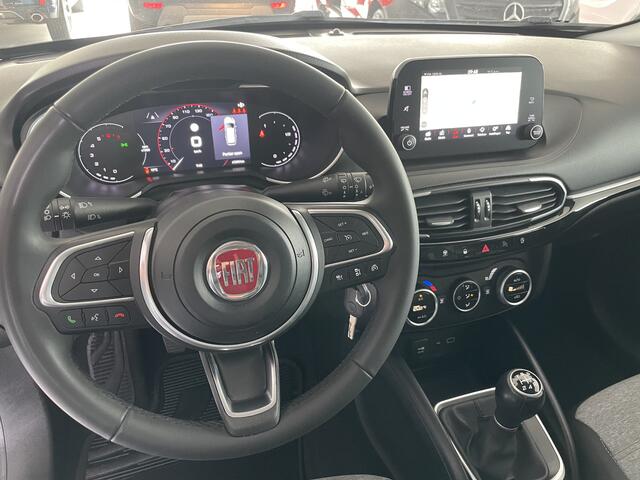 Fiat TIPO cross stationwagon 1.0 clima camera navigatie bluetooth 1.0 Cross Climate control -Cruise control - A-uitrijcamera - Navigatie - Bluetooth