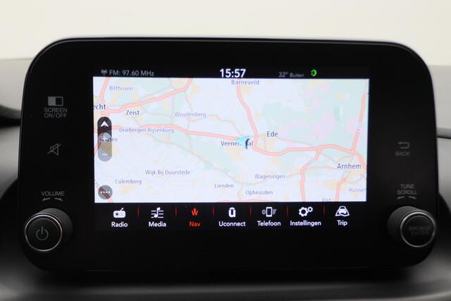Fiat TIPO Stationwagon 1.4 T-Jet 16v S-Design Xenon, Camera, Apple Carplay, ACC, Climate, PDC, 18"
