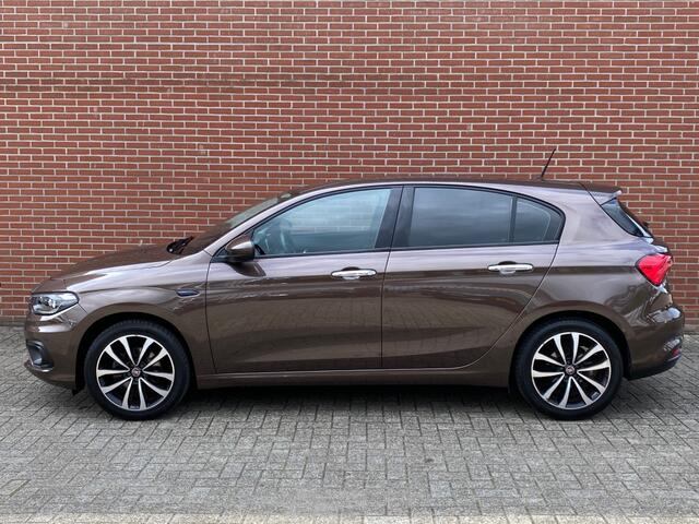 Fiat TIPO 1.4 T-JET 16V BNS NAV CRUISE CARPLAY TREKH PDC LMV
