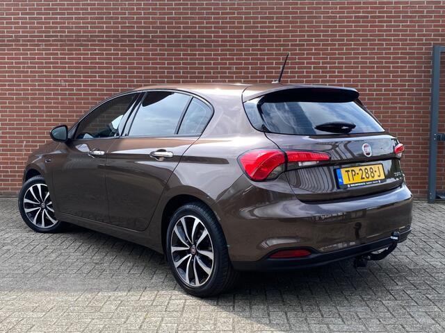 Fiat TIPO 1.4 T-JET 16V BNS NAV CRUISE CARPLAY TREKH PDC LMV