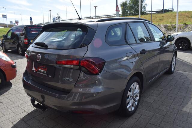 Fiat TIPO Stationwagon 1.4 16v Climate Trekhaak 46.992km Orgineel !!!