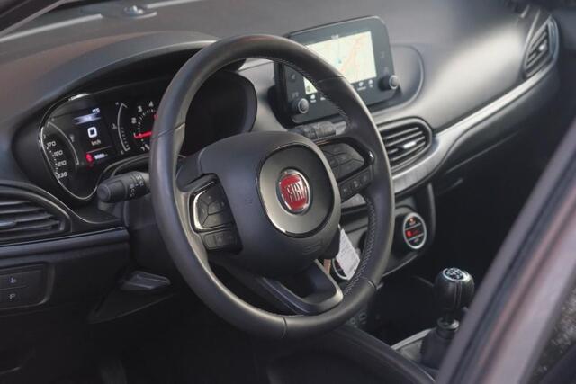 Fiat TIPO 1.4 T-Jet 16V 120pk Stationwagon S-Design | Navi | Climate | Cruise | Camera | Stoelverwarming | PDC