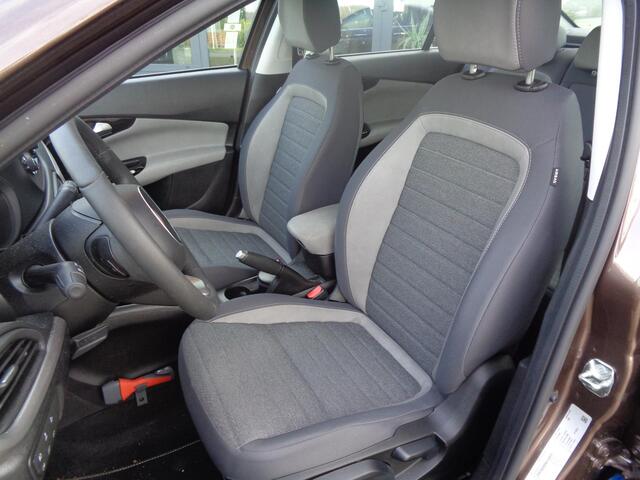 Fiat TIPO 1.4 16V Lounge