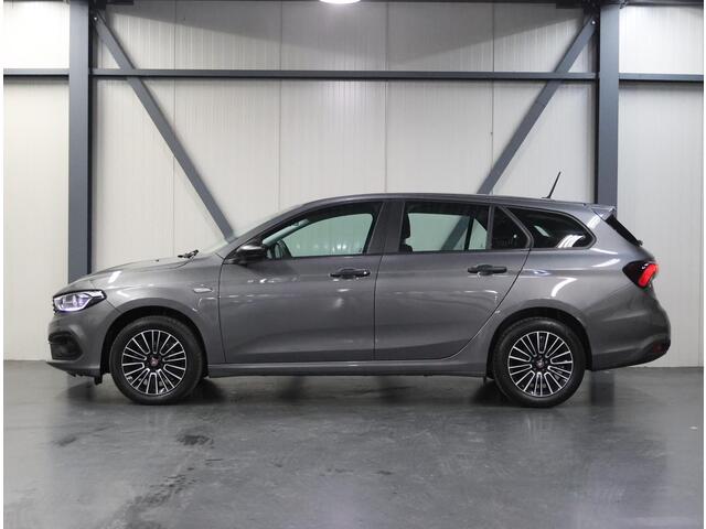Fiat TIPO 130PK Hybrid Street | 1ste eigenaar | Climate Control | AppleCarPlay/AndroidAuto | Armsteun | Cruise Control | DAB Radio | Bluetooth | Isofix |