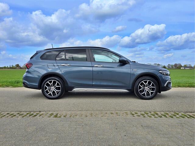 Fiat TIPO Stationwagon 1.5 Hybrid City - 150 Pk - ParkeerCamera - Adaptive Cruise Control - Climate control