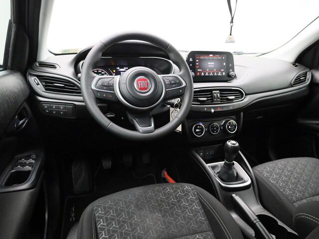 Fiat TIPO Cross 1.0 City Cross | APPLE CARPLAY | CLIMATE CONTROL | CRUISE CONTROL | LED DAGRIJVERLICHTING |