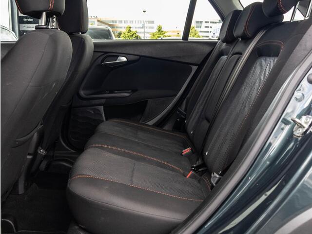 Fiat TIPO Stationwagon Cross 1.5 Hybrid Garmin | Carplay | Automaat | Stoelverwarming |