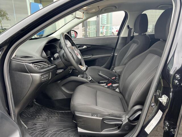 Fiat TIPO 1.4 Mirror | Navi | Parkeersensoren | Cruise control |