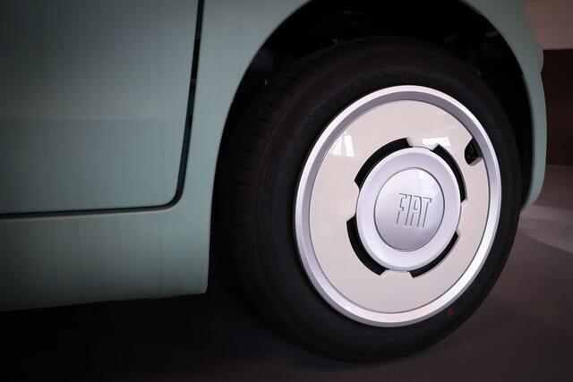 Fiat Topolino - Direct uit voorraad, inruil mogelijk ! Panoramadak